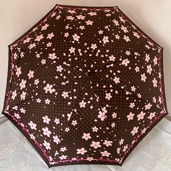Louis Vuitton Accessories - RARE LOUIS VUITTON & MURAKAMI CHERRY BLOSSOM UMBRELLA